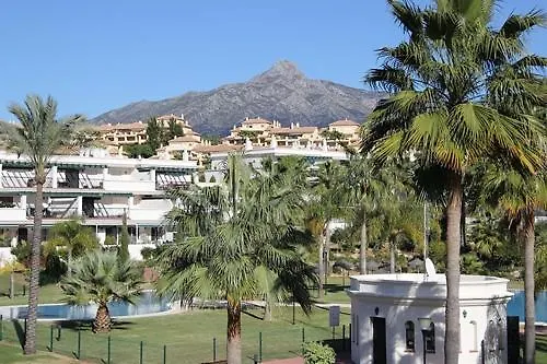 Bonito Apartamento En Nueva Andalucia Marbella Apartment